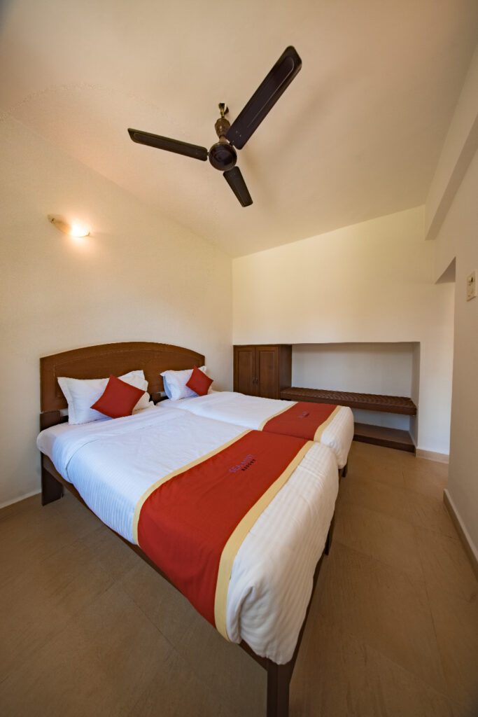 Deluxe Room room image 10