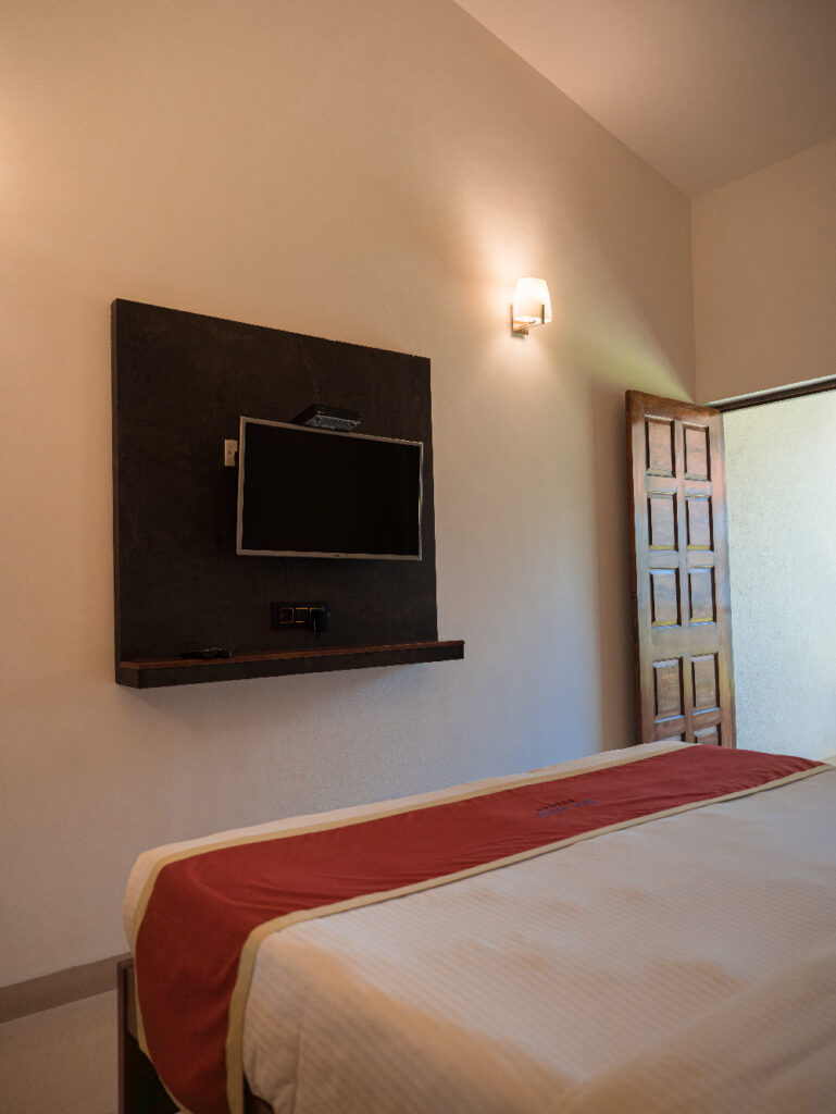 Deluxe Room room image 2
